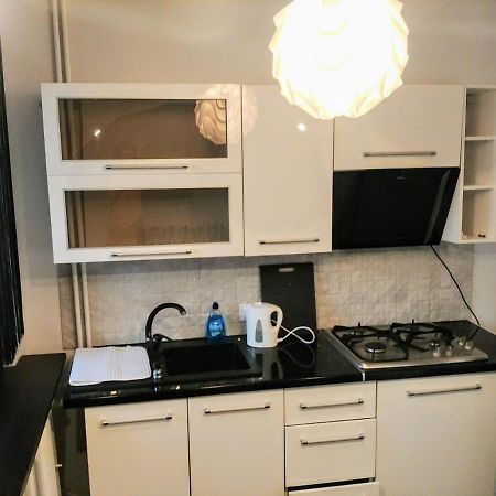Ferienwohnung Apatrament Jagielonska Legnica Exterior foto